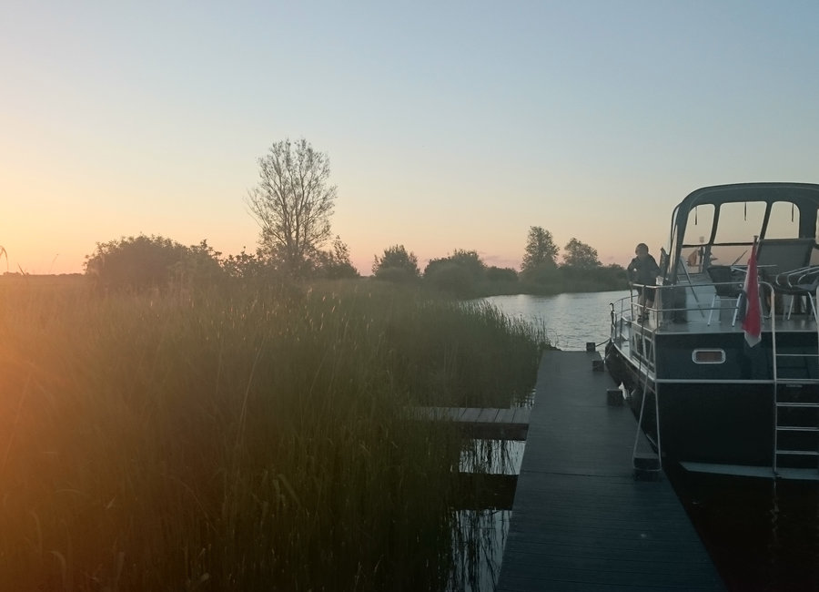 Friesland has a suitable cruising holiday on offer for everyone