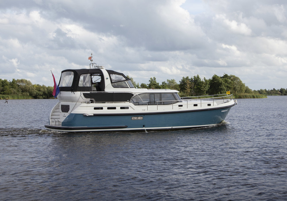 Jetten 44 AK 'Hubertus' for hire