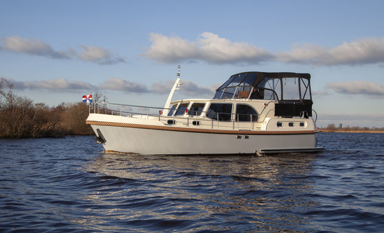Jetten 37 AC-RS 'Sterre' for hire